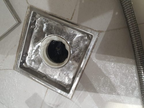 하수구막힘 세면대막힘 원인 점검과 배수 관리